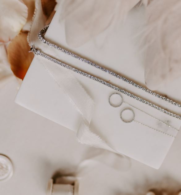 Zoe Threader Earrings